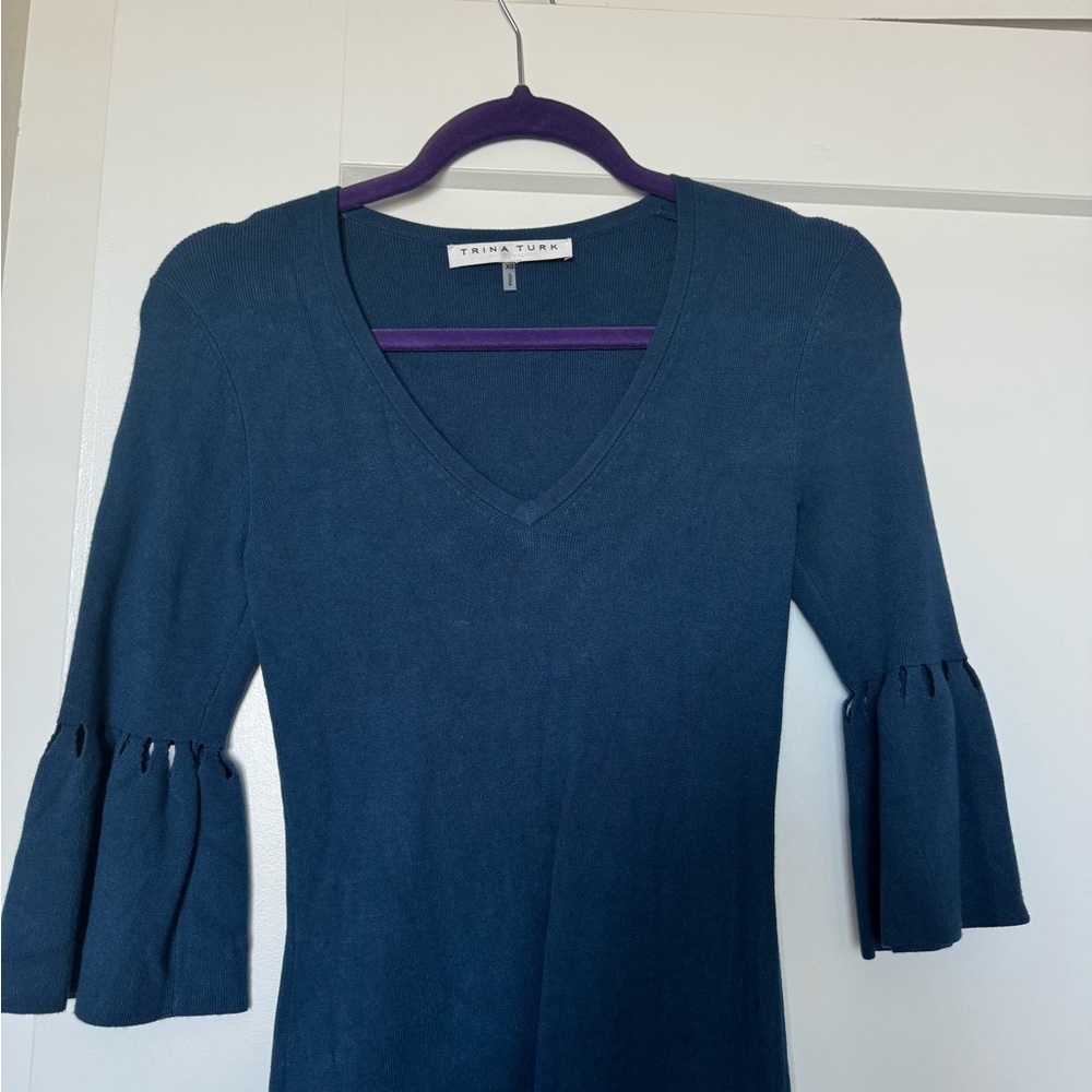 Trina Turk Blue V-Neck Bell Sleeve knit dress